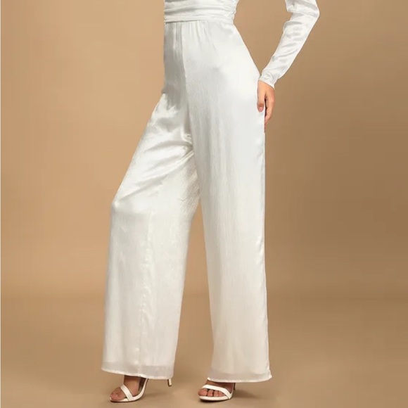 NWT Lulus white satin jumpsuit - Picture 2 of 16